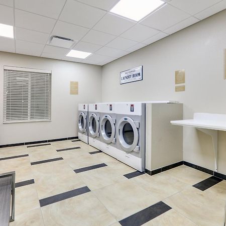 Candlewood Suites Dallas Nw - Farmers Branch By Ihg Экстерьер фото