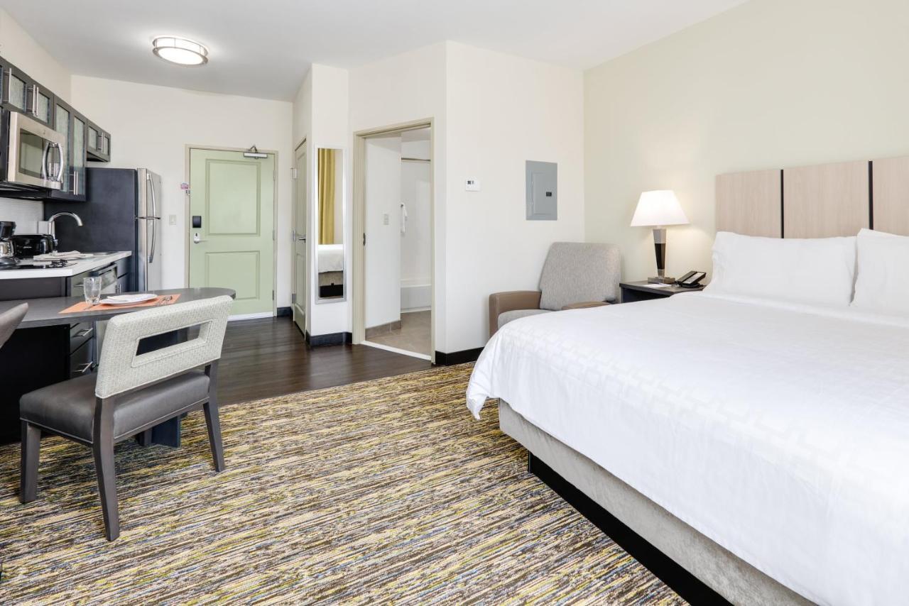Candlewood Suites Dallas Nw - Farmers Branch By Ihg Экстерьер фото